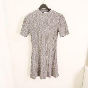 Pretty Fall/Winter Dress.